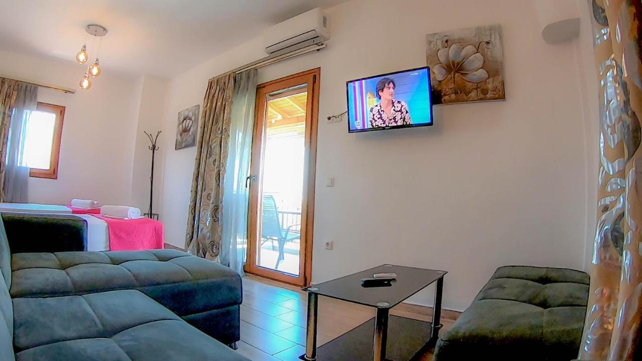 Antony's Luxury * Nikiti (Sithonia)