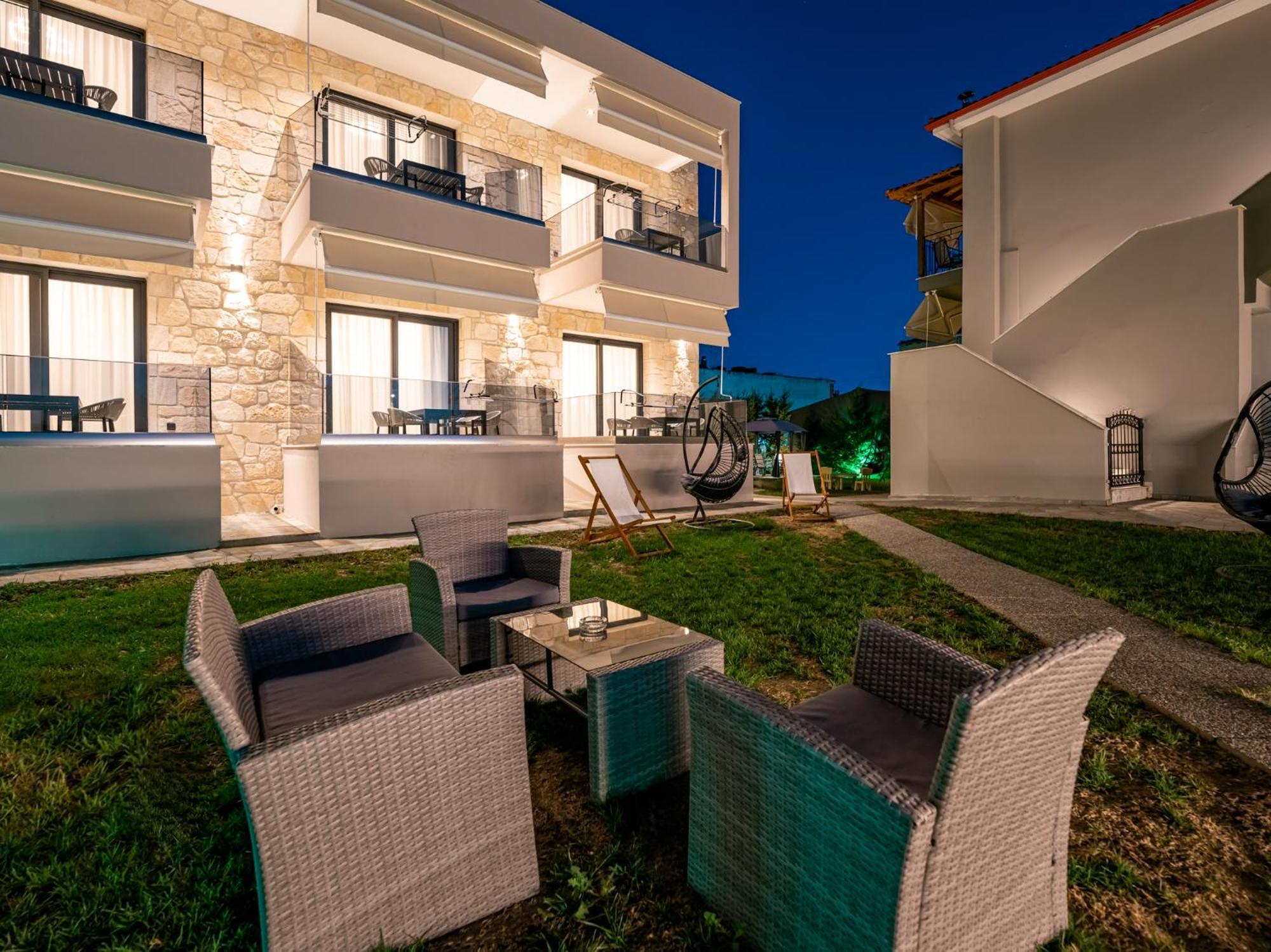 Antony's Luxury * Nikiti (Sithonia)