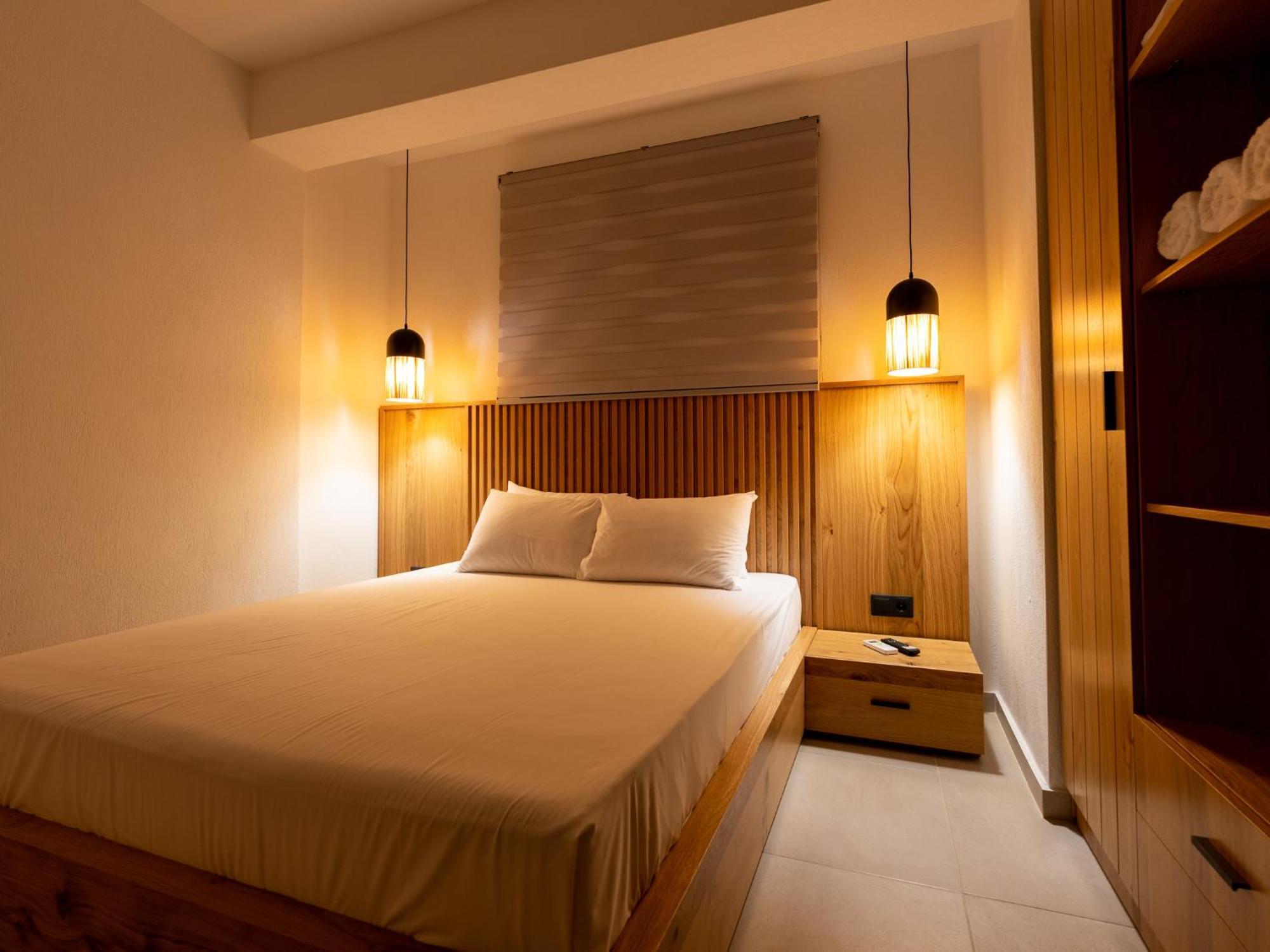 Antony's Luxury Apartment