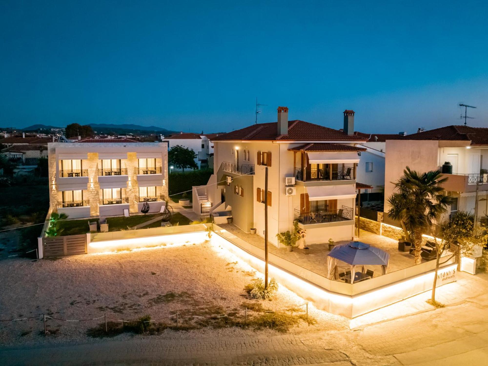 Antony's Luxury Nikiti (Sithonia)