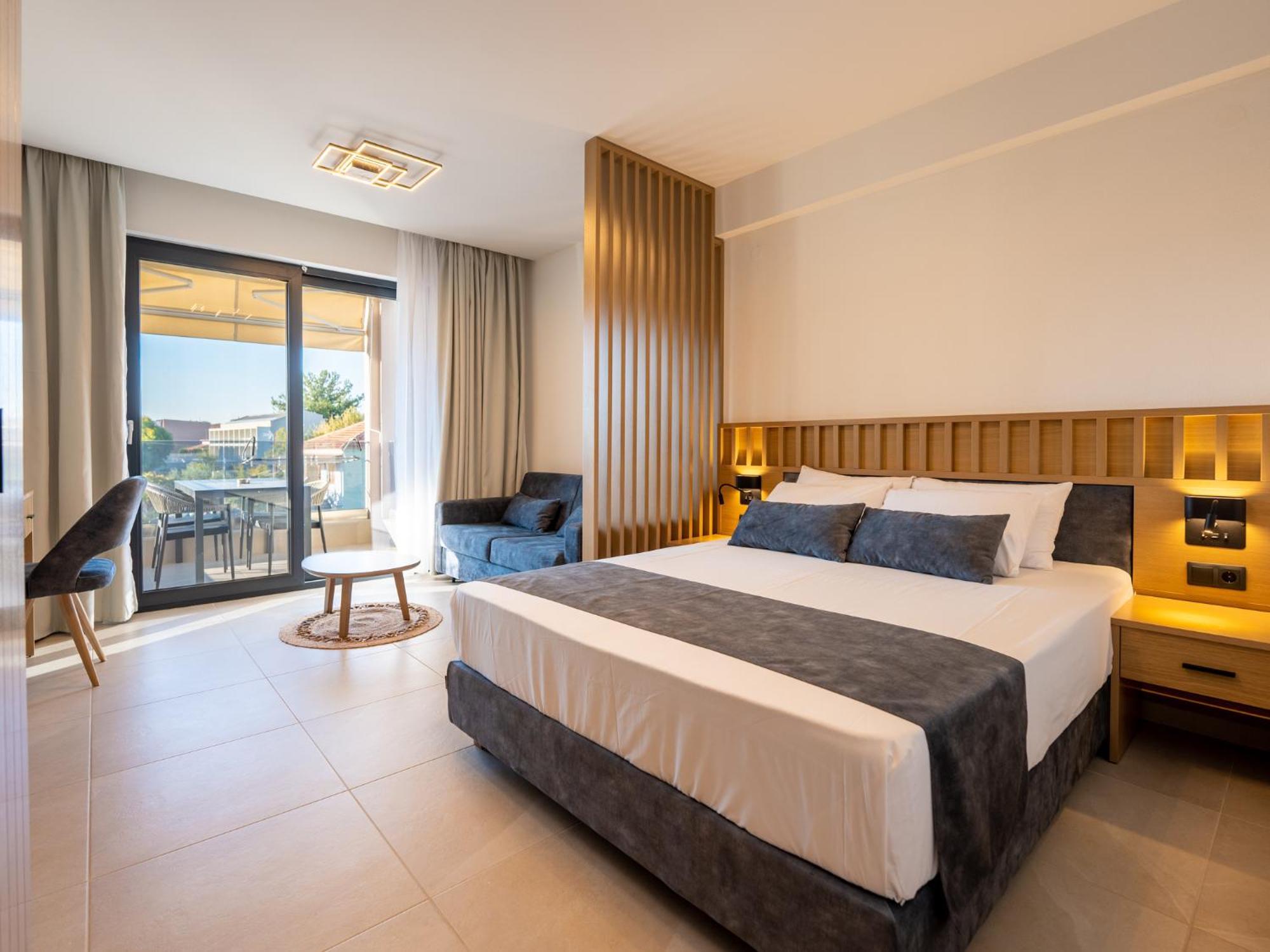 Antony's Luxury Nikiti (Sithonia)